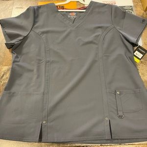 Plus Size Dickies Women’s V-Neck Xtreme Stretch Top